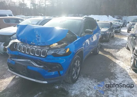 2022 Jeep Compass Limited 4X4 z USA, uszkodzony, nr VIN 3C4NJDCB9NT123457